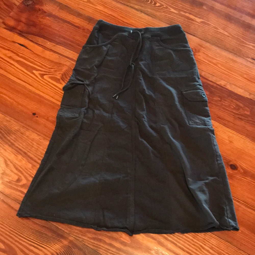 Loft skirt. Brown size Small.